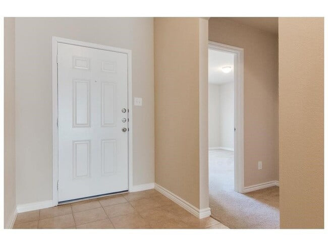 Building Photo - 9117 Nathan Dr