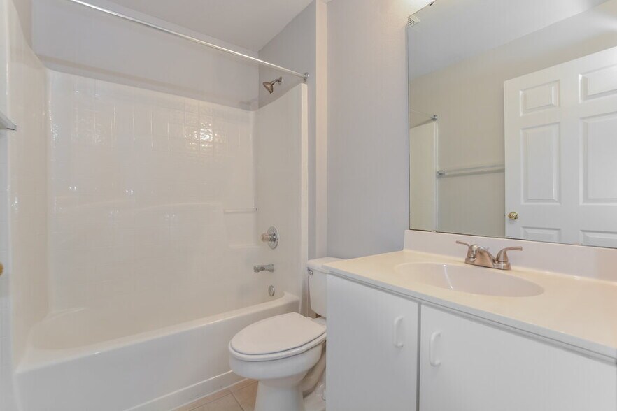 Building Photo - 108 Spanish Bay Dr
