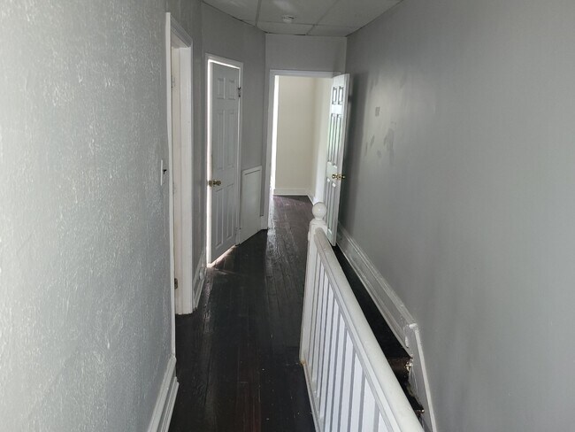 Building Photo - 4942 Westminster