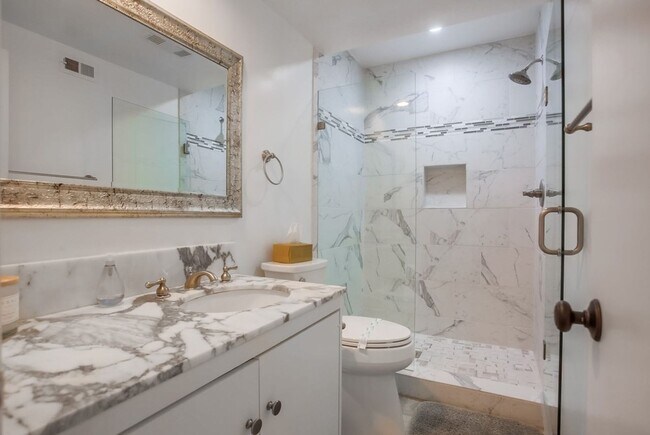 Building Photo - Modern Ocean View Home in La Jolla 4 Bed, 3 Bath