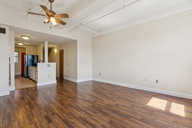 Building Photo - 1 Saco Island Terrace