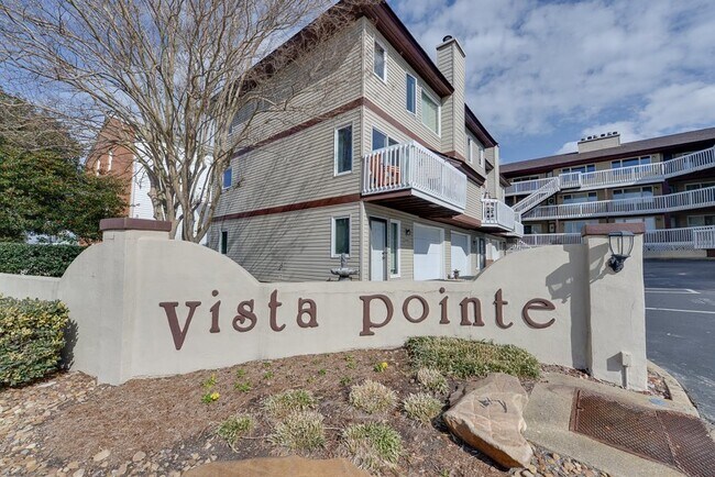 Primary Photo - VISTA POINTE