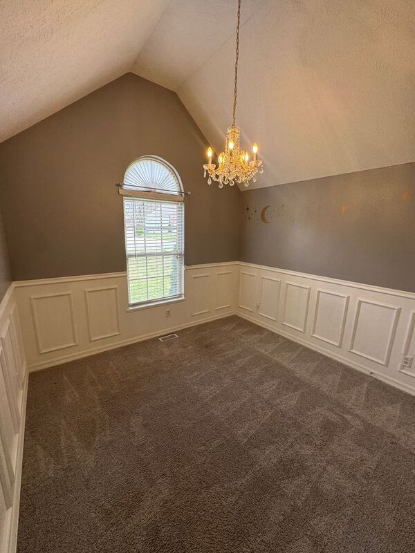 Building Photo - 5545 S Michigan Ave