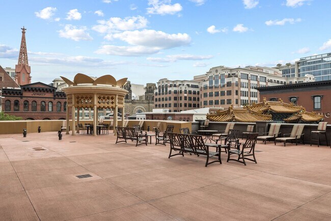 Building Photo - Gallery Place Large Studio | 1 Bath | 660 Sf