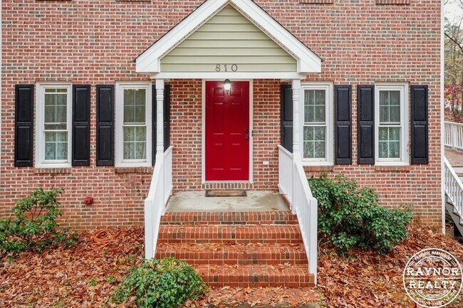 Building Photo - 810 Tacy Pl