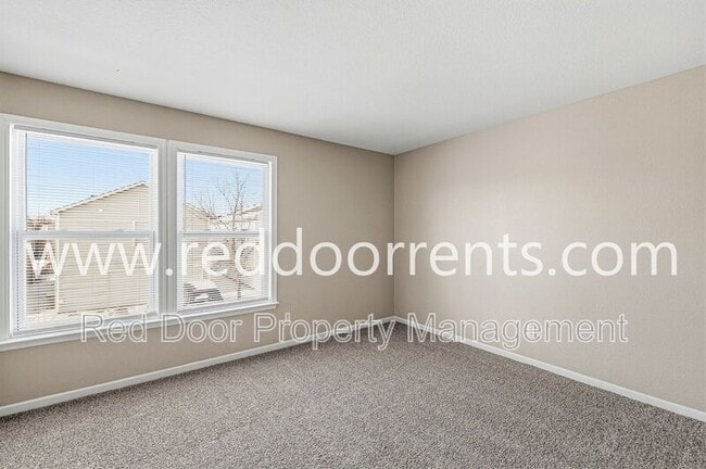 Building Photo - 10227 Cumberland Pointe Blvd