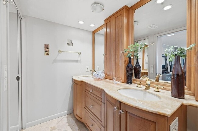 Building Photo - 9495 Blind Pass Rd