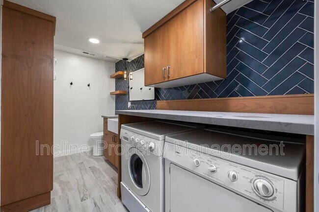 Building Photo - 7734 Brighton Way