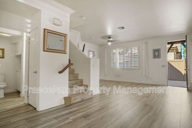 Building Photo - 1857 Monaco Dr