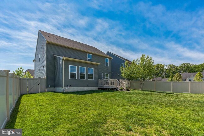 Building Photo - 8362 Eagle St