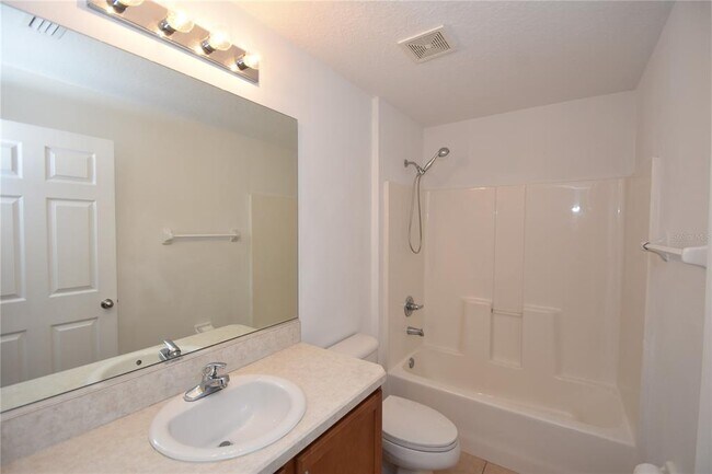 Building Photo - 6 Kathleen Trail