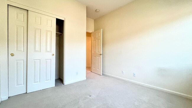 Building Photo - 1693 Salamoni Ct