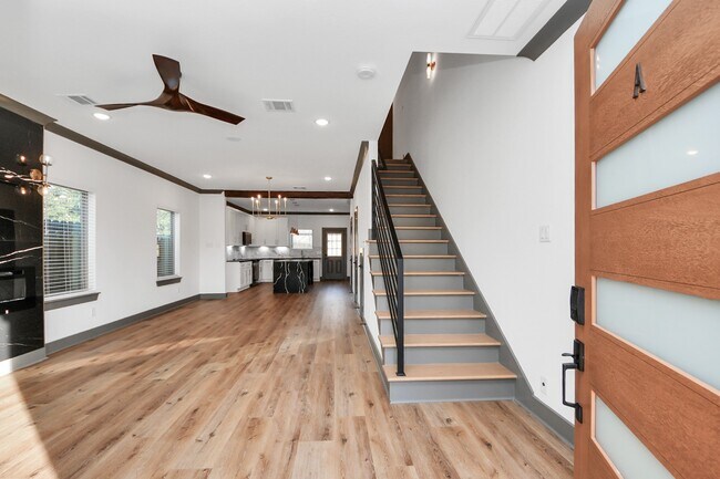 Building Photo - 7925 Ritz St