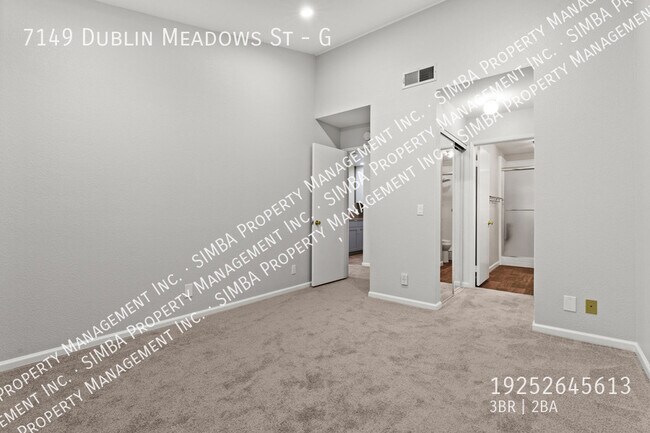Building Photo - 7149 Dublin Meadows St