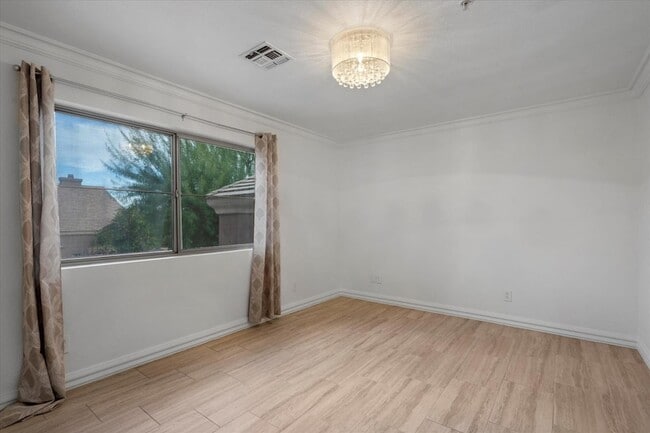 Building Photo - 13706 N 96th Pl