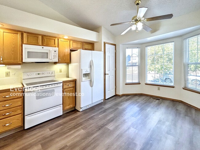 Building Photo - 4939 Chariot Dr