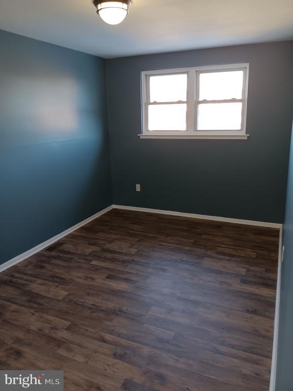 Building Photo - 1310 Patrick Henry Pl