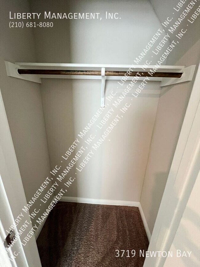 Building Photo - 3719 Newton Bay