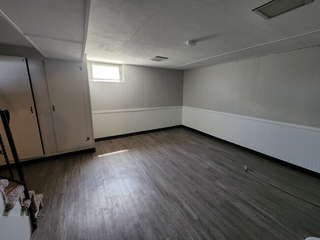 Building Photo - 32 Briarcliffe Rd