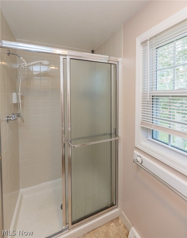 Building Photo - 33403 Cromwell Dr