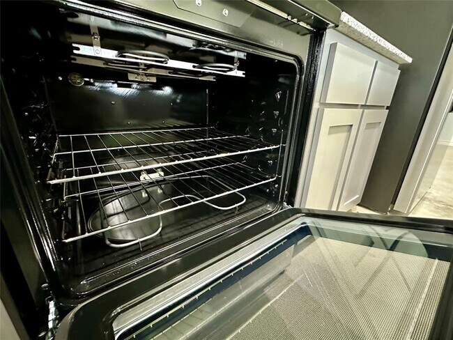 Building Photo - 101 Riptide Dr