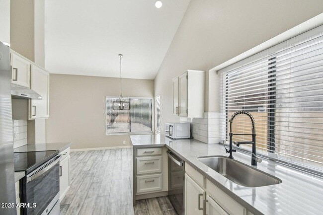Building Photo - 20149 N 92nd Ave