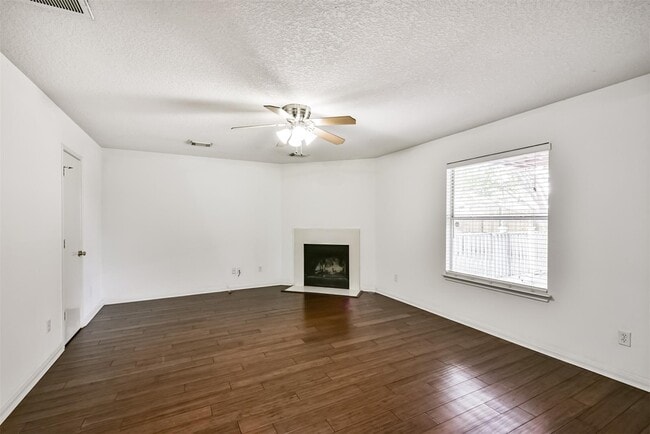 Building Photo - 7931 Westington Ln