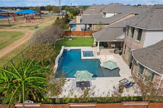 Building Photo - 16817 W Caramel Apple Trail