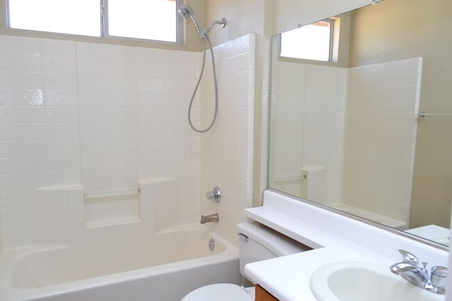 Building Photo - NLV - 1 STORY CORNER LOT HOME