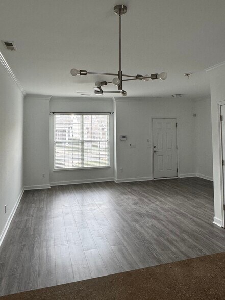 New floors - 13373 Calloway Glen Dr