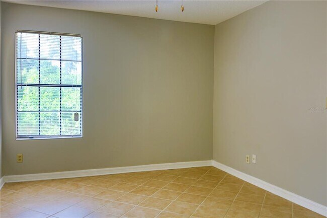 Building Photo - 345 Forestway Cir