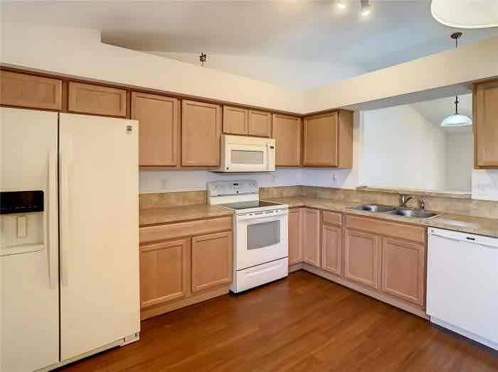 Building Photo - 2685 Shelby Ruth Pl