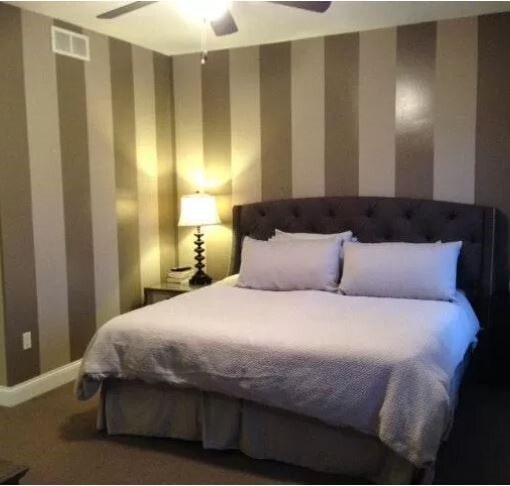 Master bedroom - 19683 Chagrin Blvd