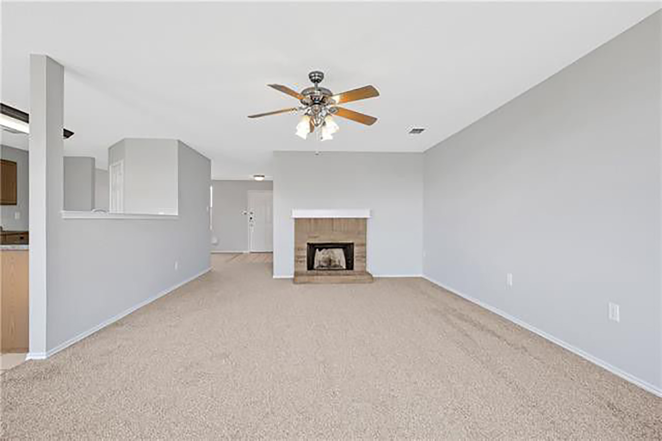 Living room. - 1419 Windy Meadows Dr