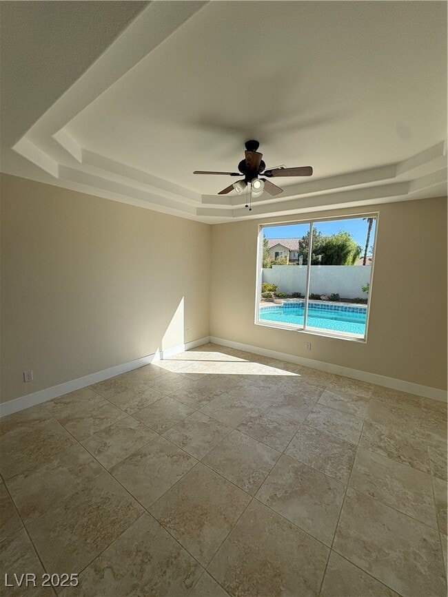 Building Photo - 2647 Hourglass Dr