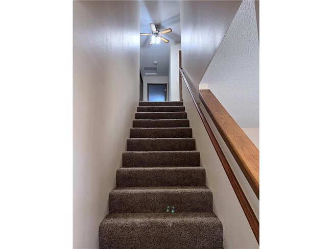 Building Photo - 1706 Lincoln Ave