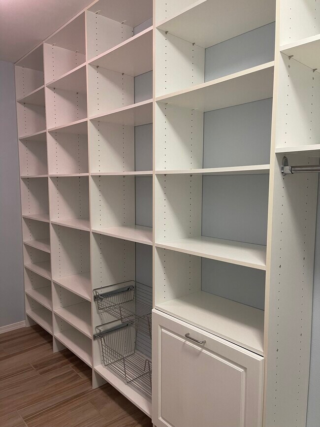 Building Photo - 15407 36th Dr SE