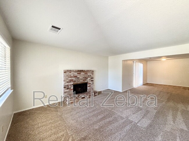 Building Photo - 3357 San Ramon Ct