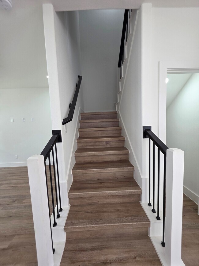 Building Photo - 1407 Odd Fellow St