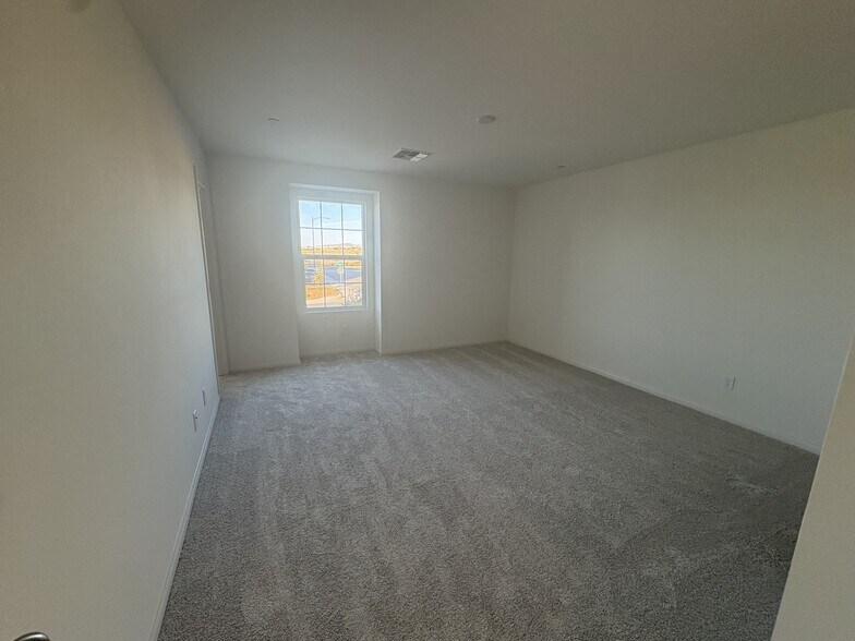 Primary - 2485 Rofrano Pl