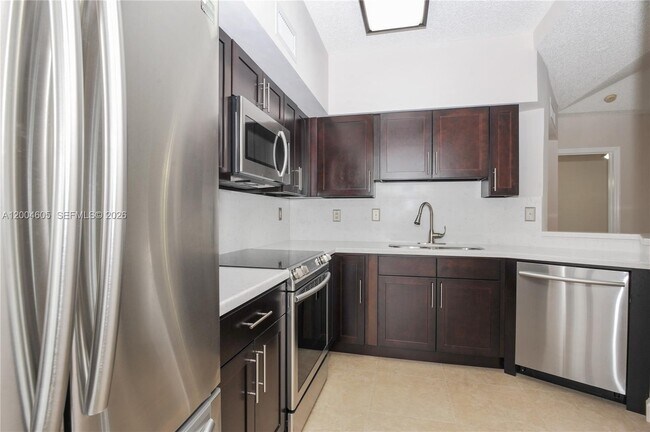 Building Photo - 1280 S Alhambra Cir