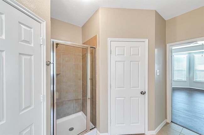 Building Photo - 27523 Huggins Crest Ct
