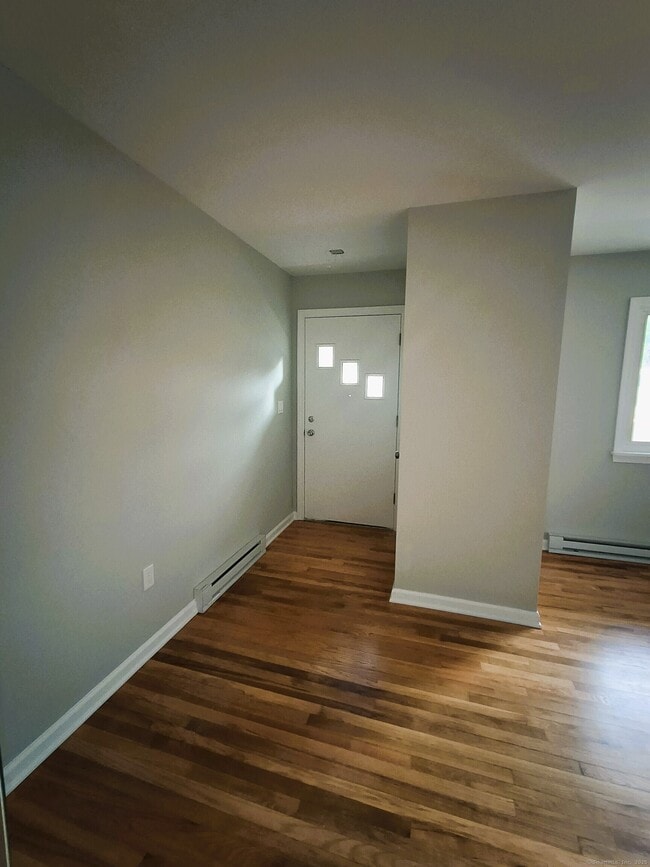 Building Photo - 143 Columbus Pl