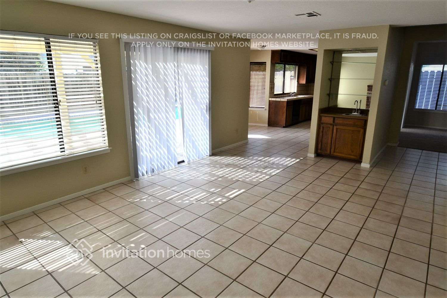 Building Photo - 1241 Countryside Ln