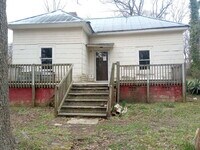 Building Photo - 2 Bedroom 1 Bathroom house in Laurens