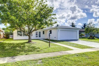 Building Photo - 1801 N 54th Ave