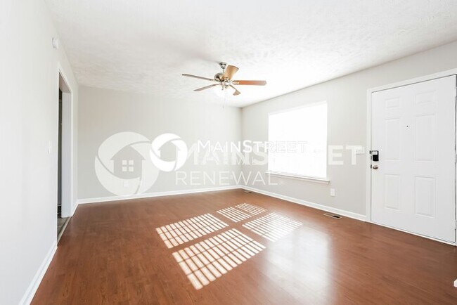 Building Photo - 2901 Ridgewood Dr