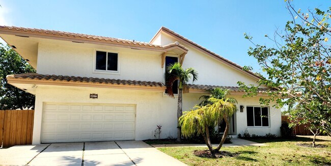 Building Photo - 4517 NW 5th Ave