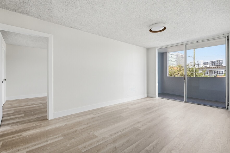 Building Photo - 1010 NW 11th St