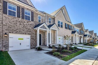 Building Photo - 5002 Dayflower Dr